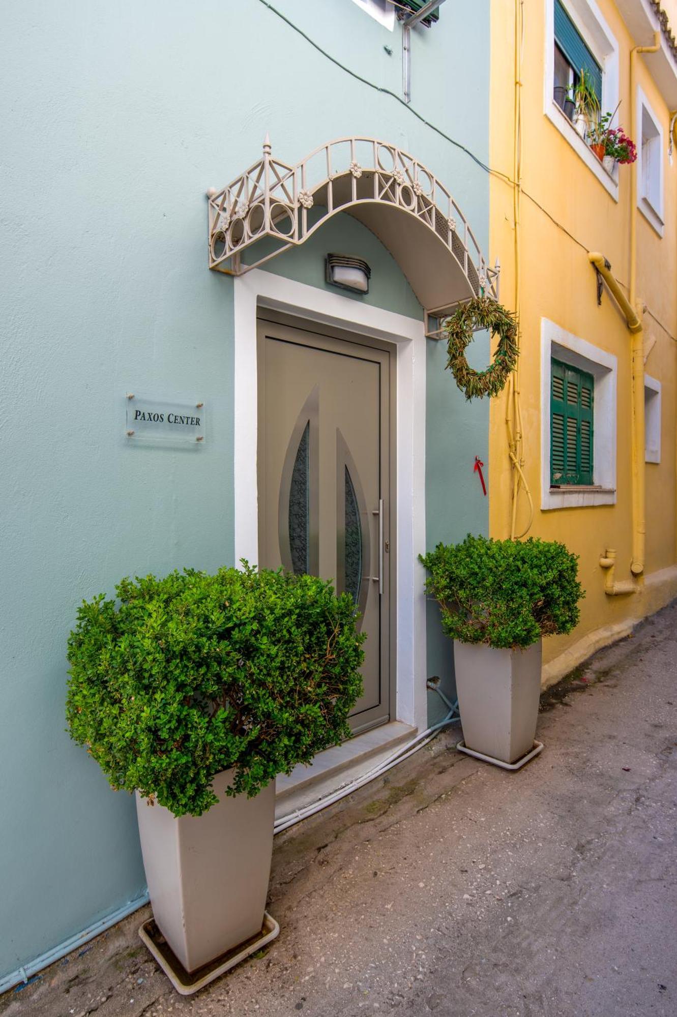 Апартаменты Paxos Center Гайос Экстерьер фото