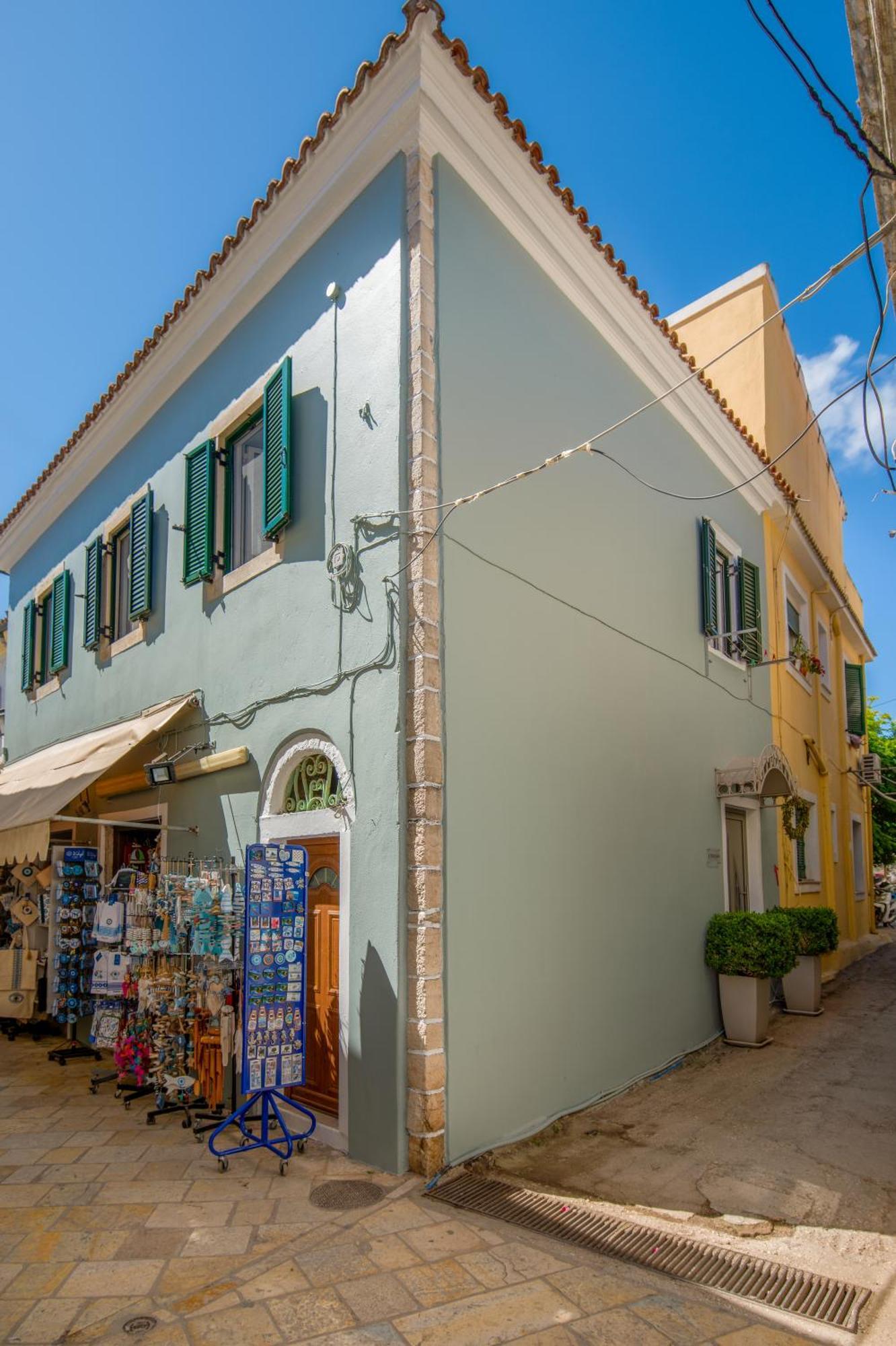 Апартаменты Paxos Center Гайос Экстерьер фото